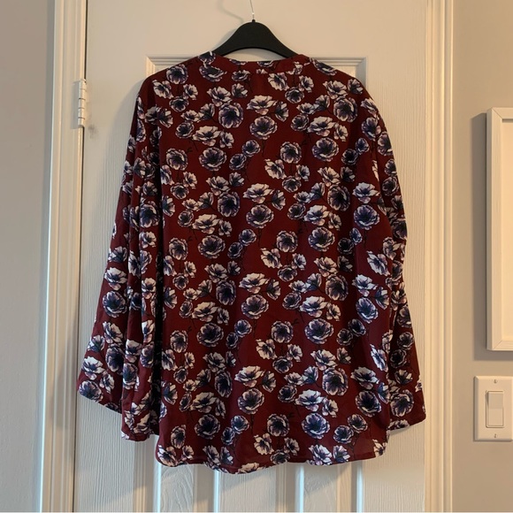 Gibson Burgundy Floral Print Vneck Blouse - Picture 4 of 8